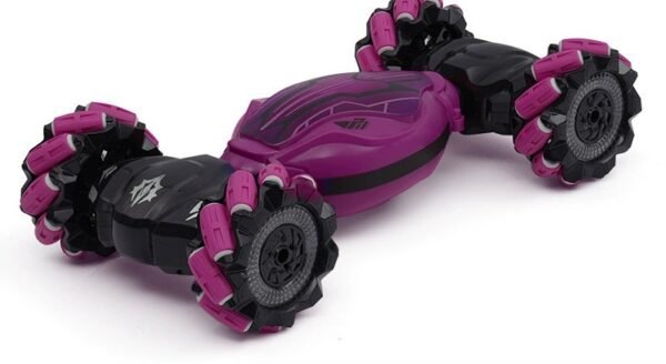 Dazzling wheeled tank