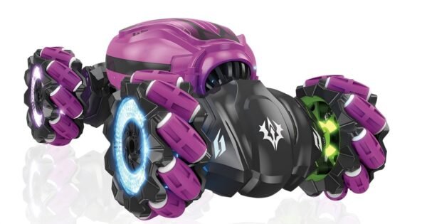 Dazzling wheeled tank